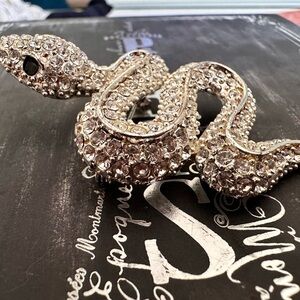 Vintage Bebe brooch. Goth, regency, vamp, glam, whimsy goth